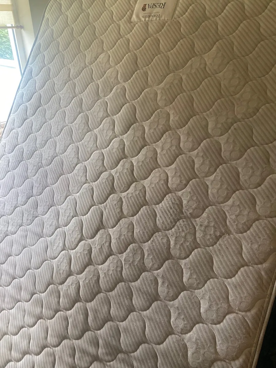 Free king 5ft mattress - Image 2