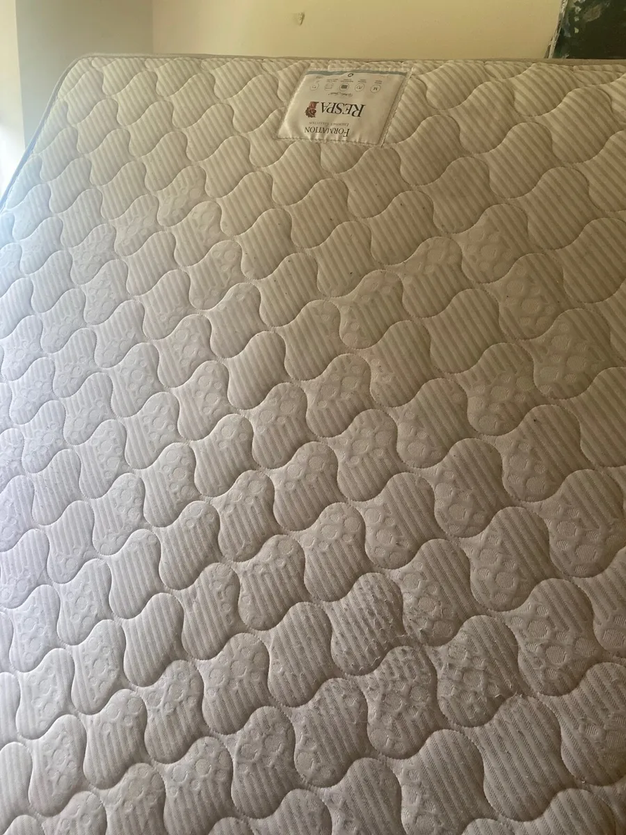 Free king 5ft mattress - Image 3