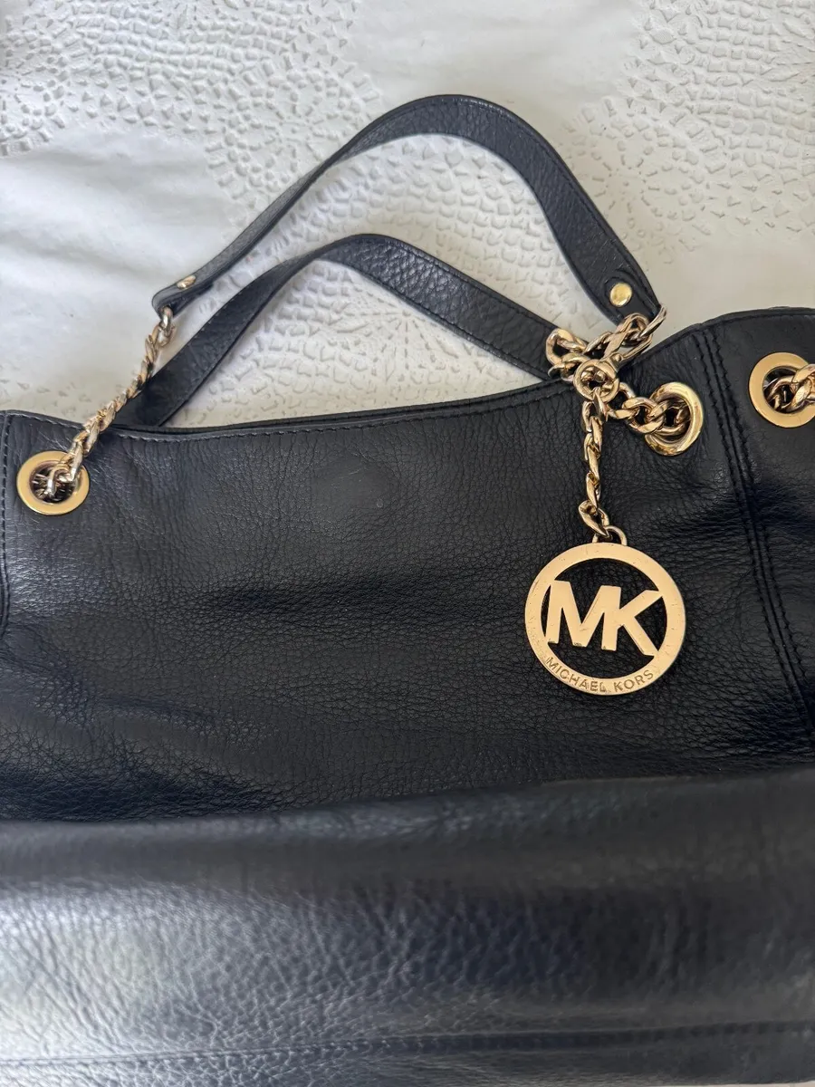 Black leather michael Kors chain shoulder bag - Image 1