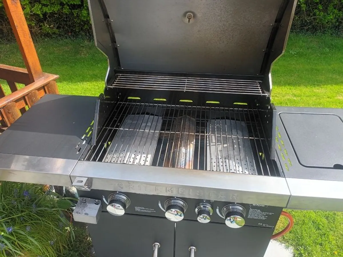 Barbeque for sale - Image 2