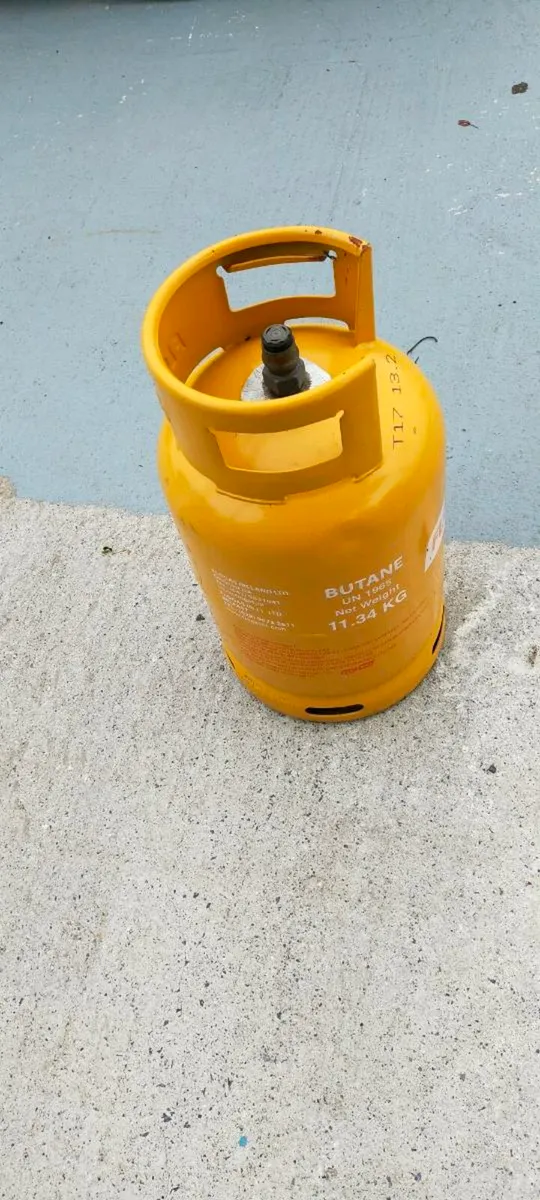 Gas cylinder - Image 1