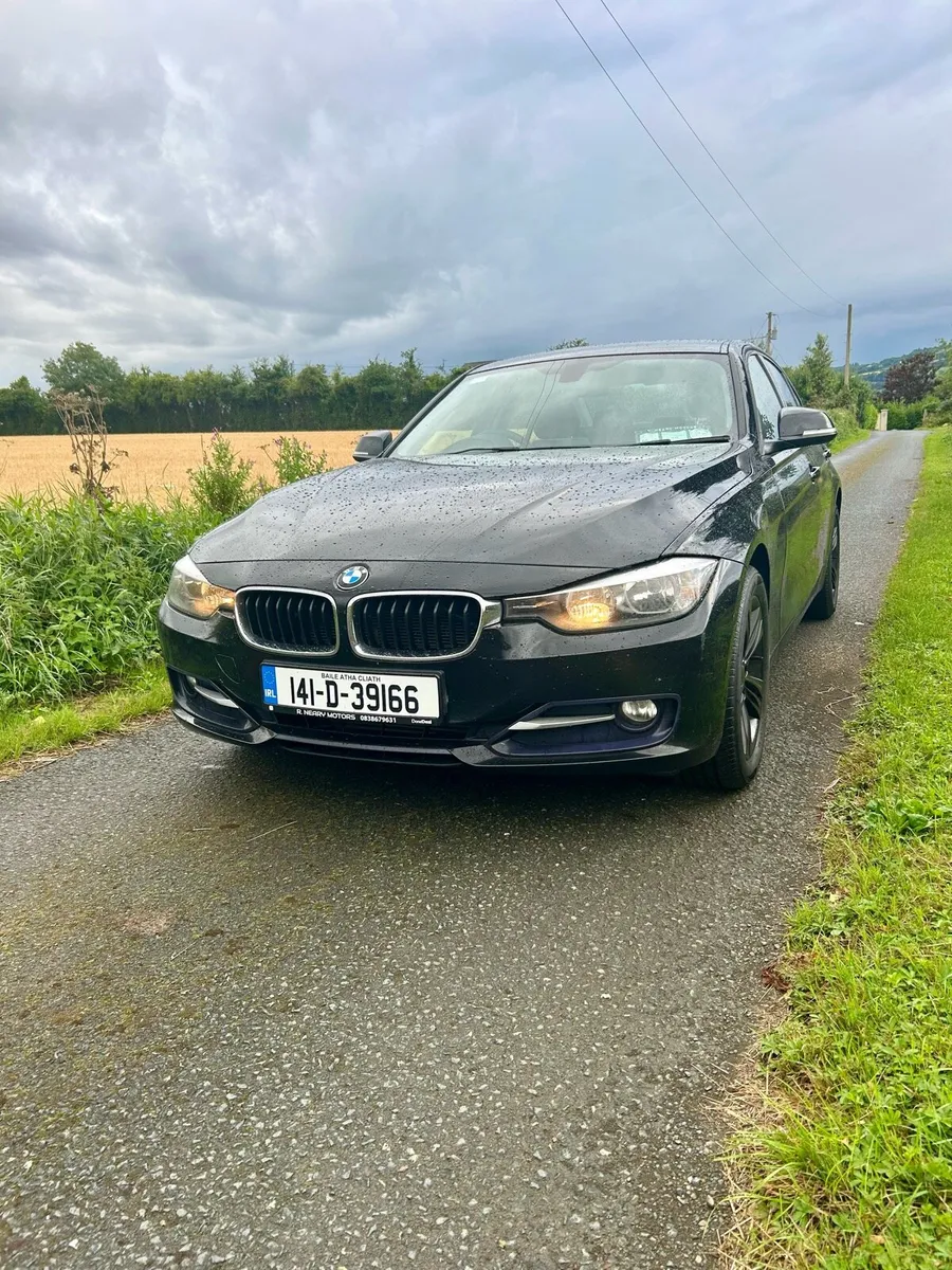 2014 BMW 3series - Image 3