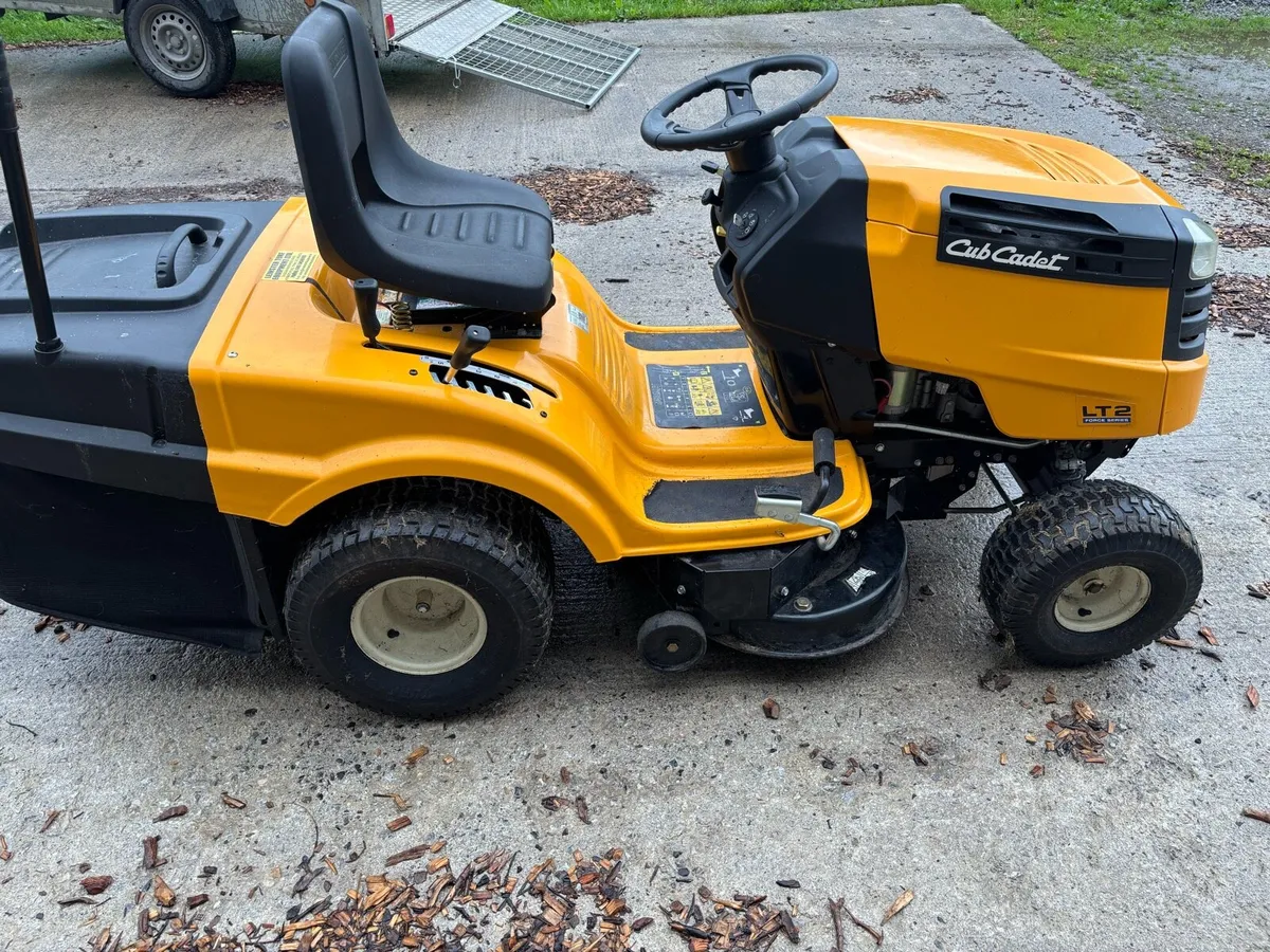 Cub cadet LT2 - Image 3