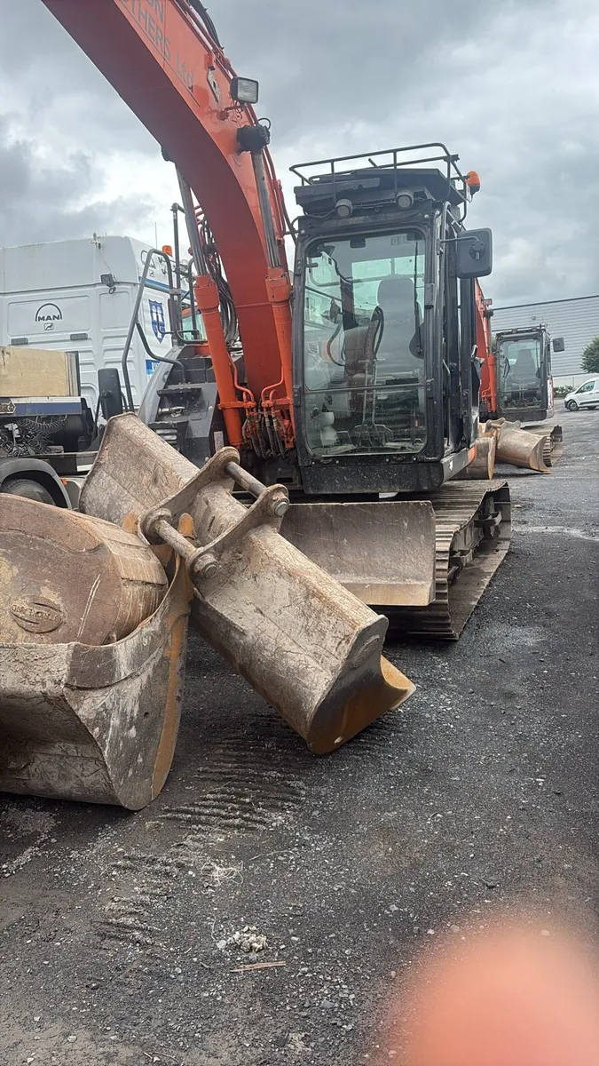 Hitachi 135-6 zero tail blade - Image 2