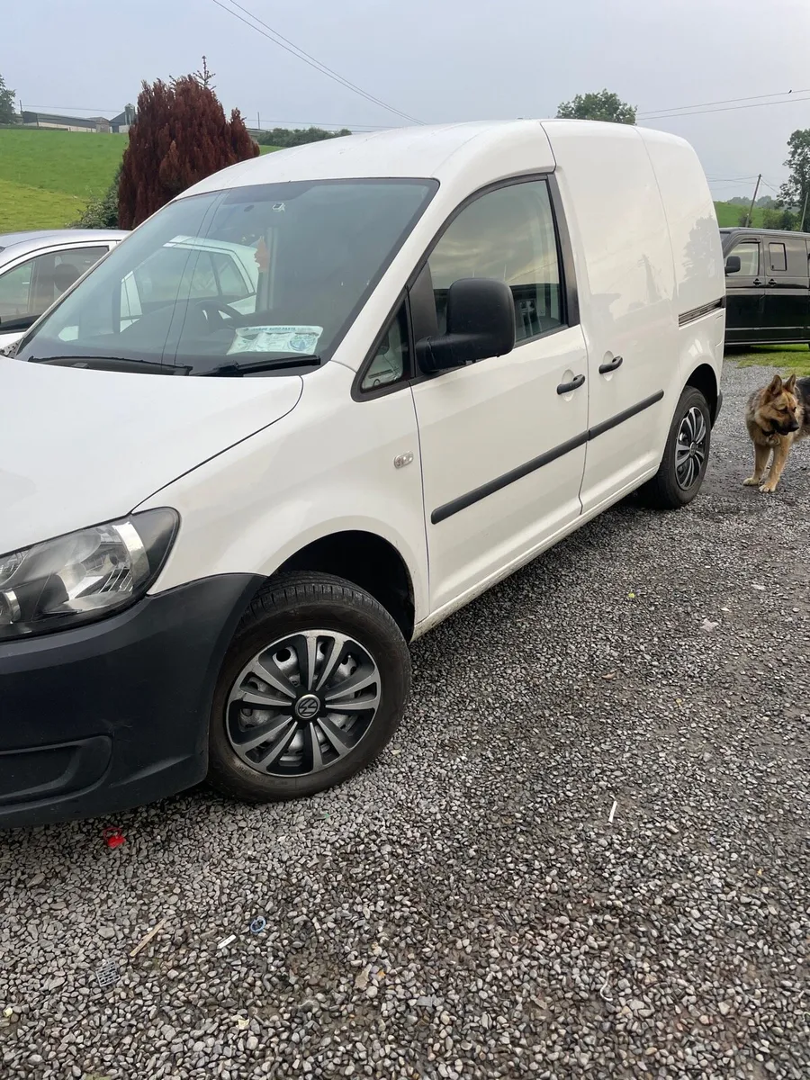 Vw caddy 2012 - Image 2