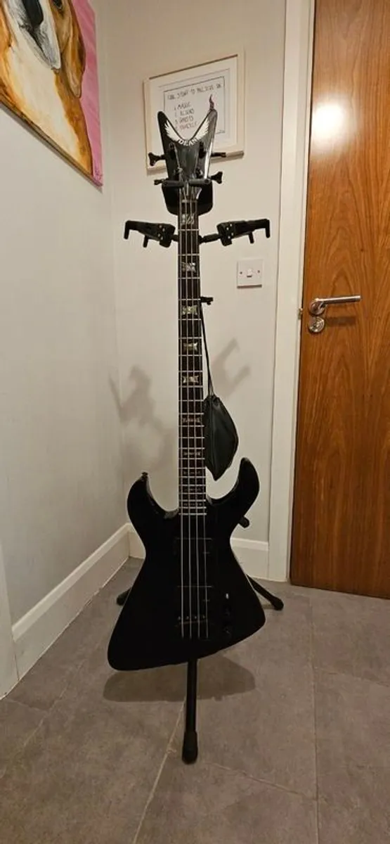 Dean Demonator (4 I think) Active Bass & Amp (Updated) - Image 1