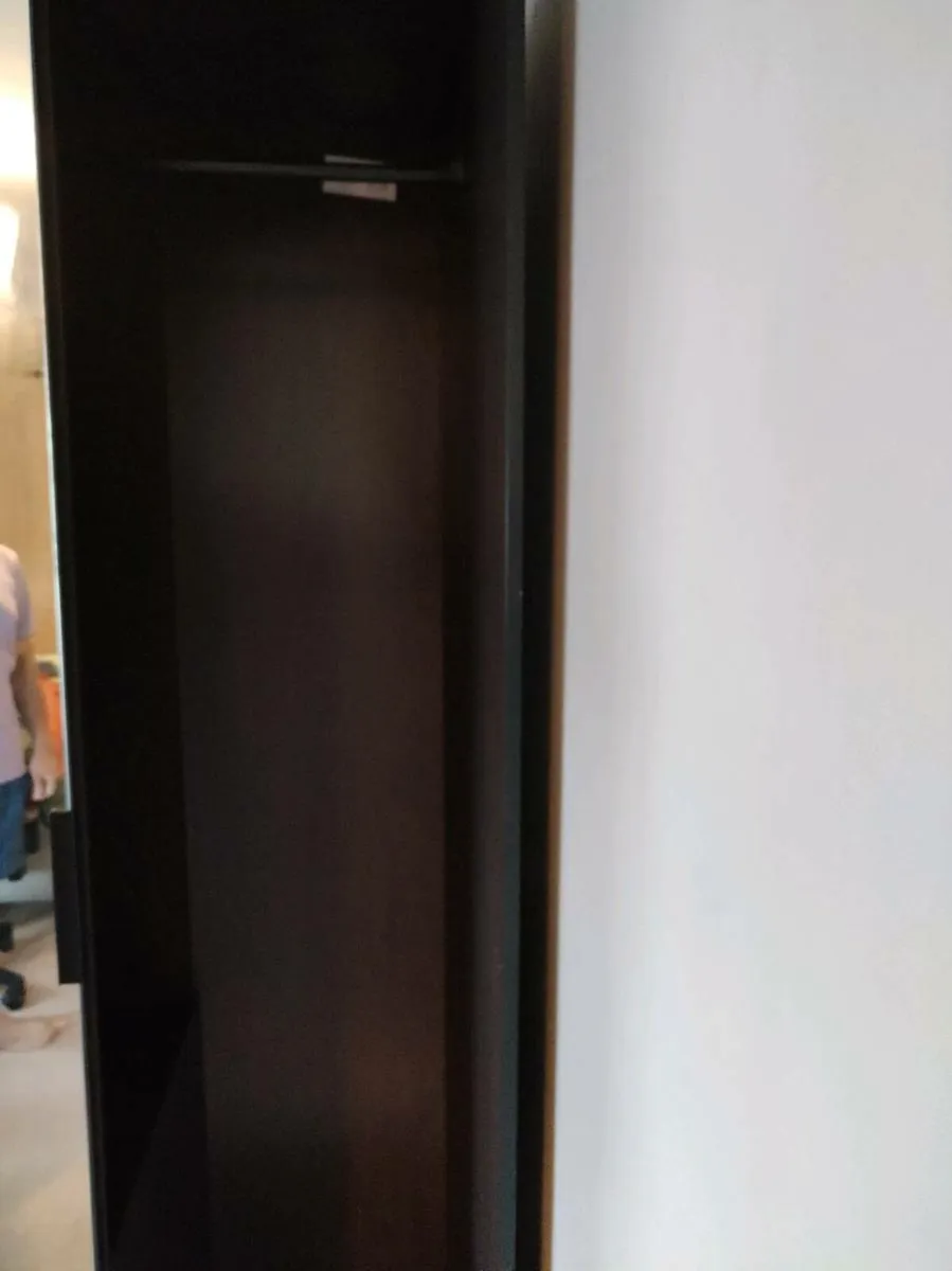 Sliding door wardrobe - Image 4