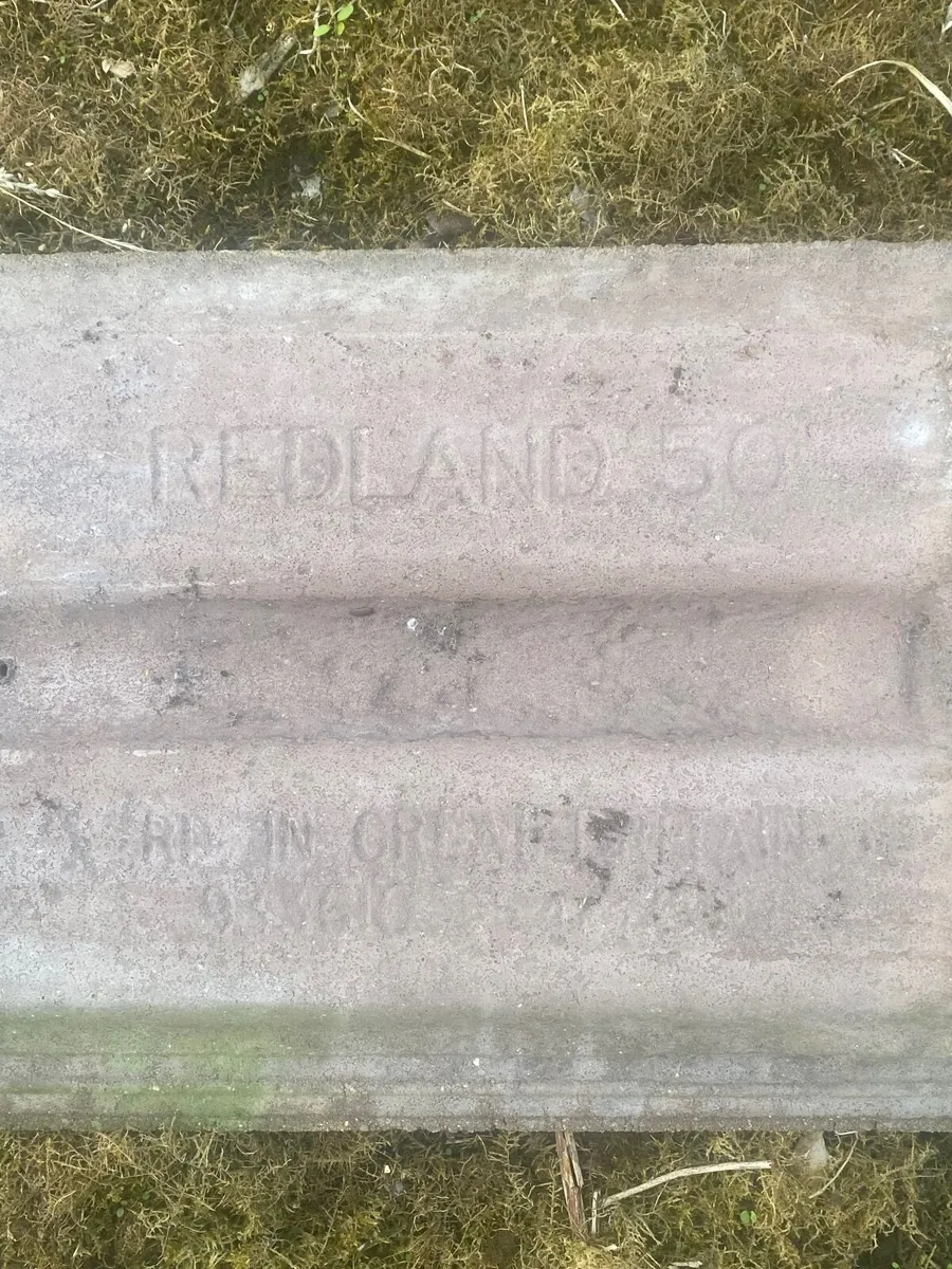 Redland Tiles For Sale - Image 3