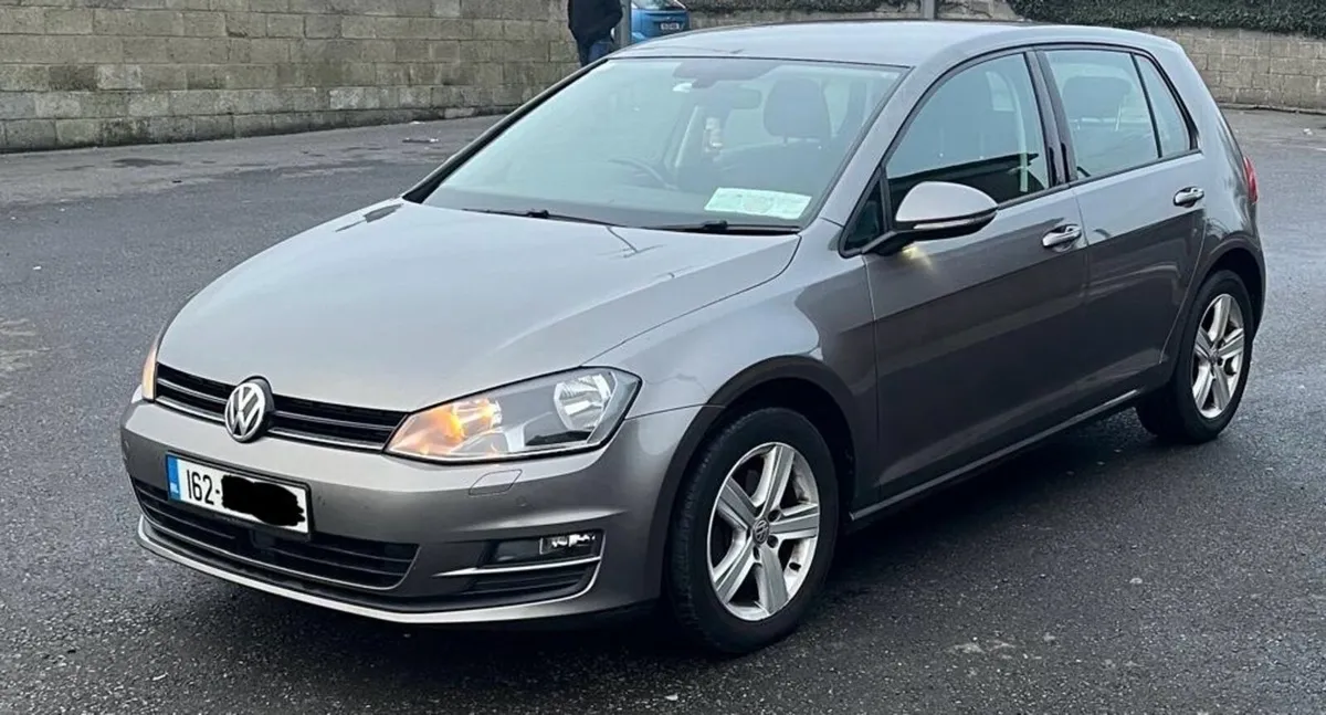 Volkswagen Golf Match Edition - Image 4