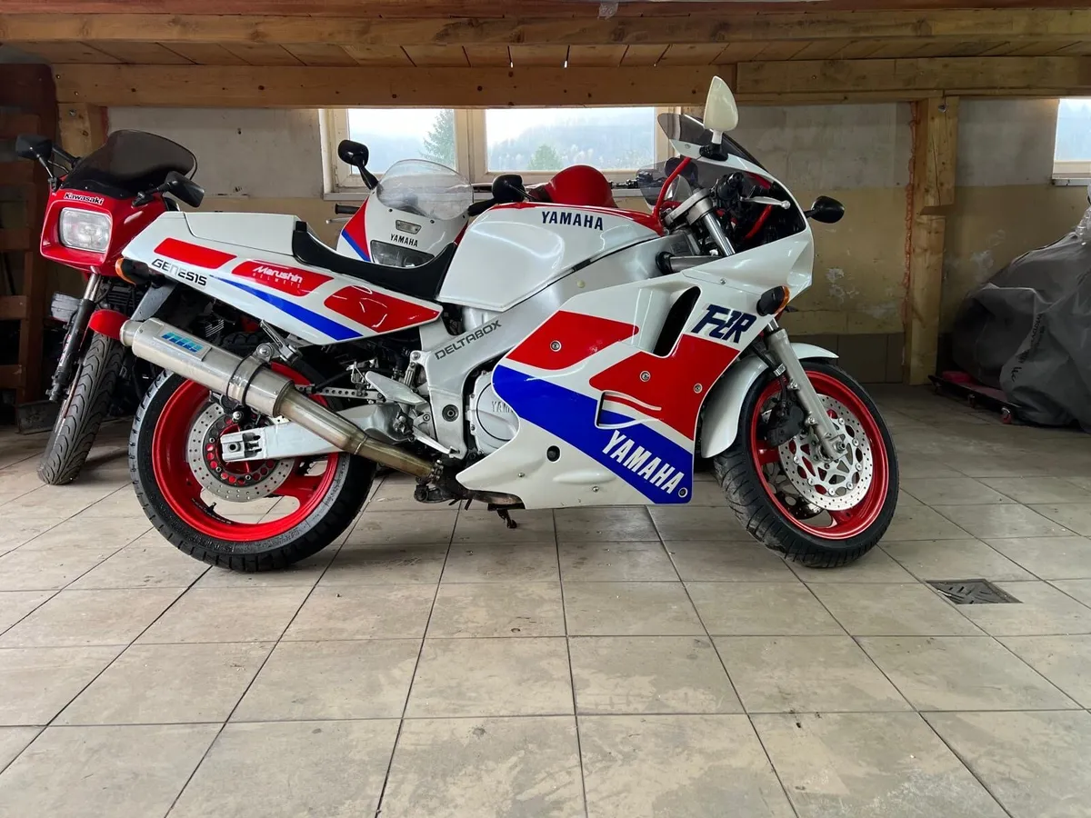 Yamaha fzr1000 1988 - Image 1