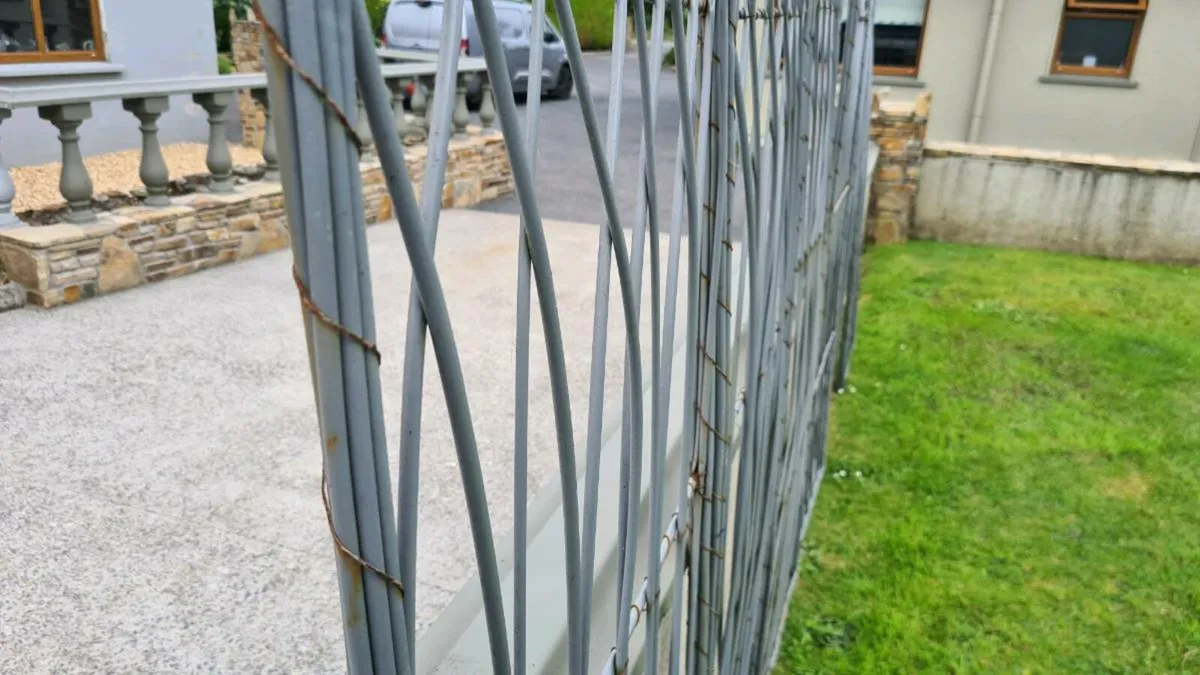 Garden Trellis - Image 3