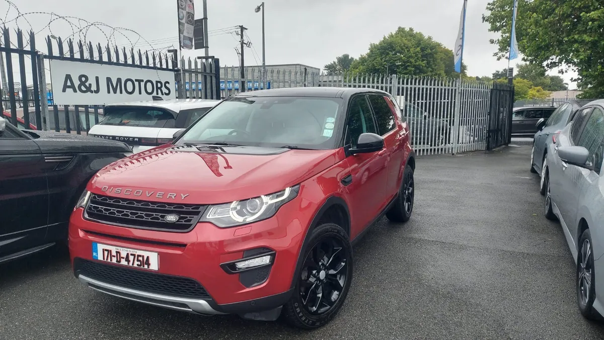 17 Land Rover Discovery Sport HSE Auto - Image 1