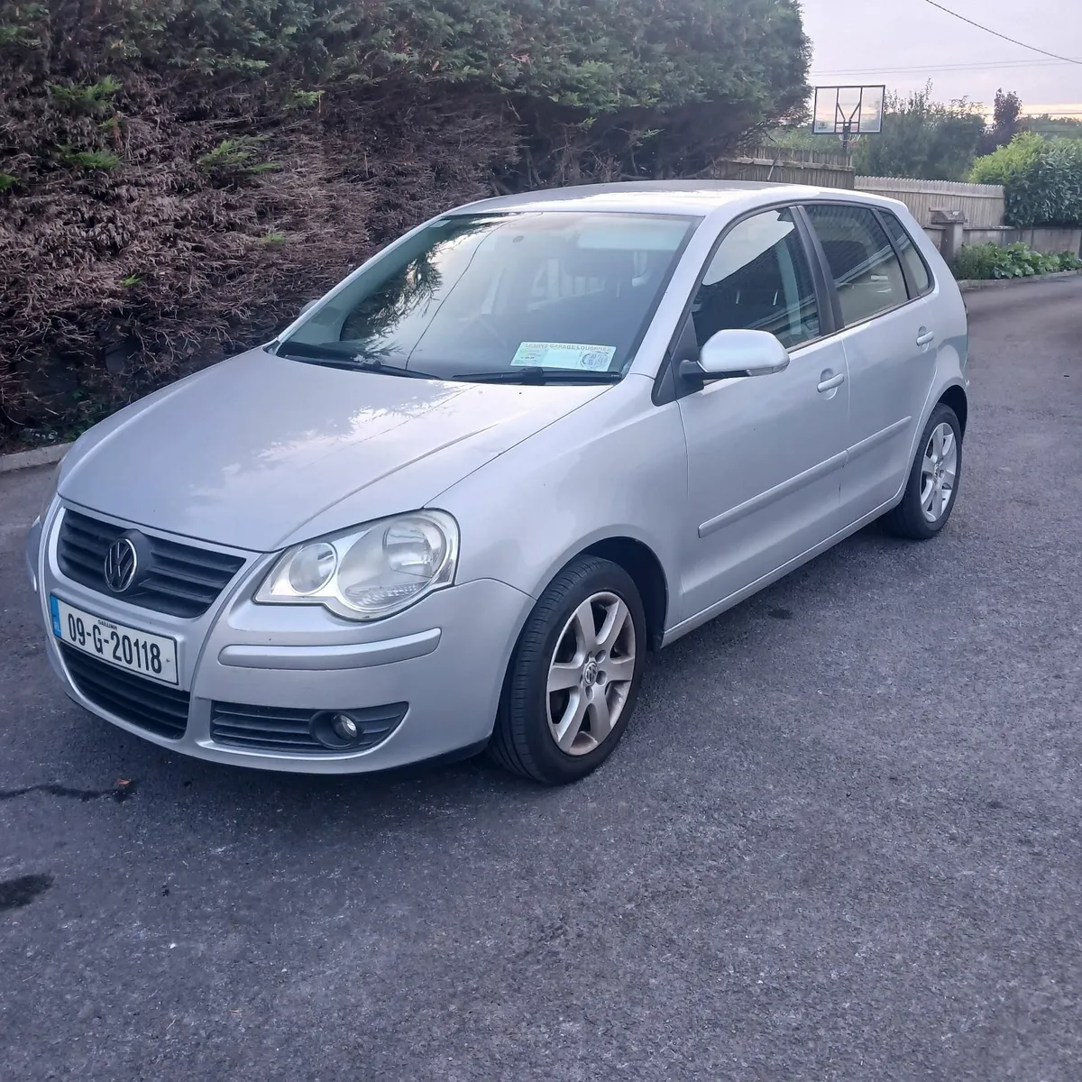 Volkswagen Polo 2009 - Image 2
