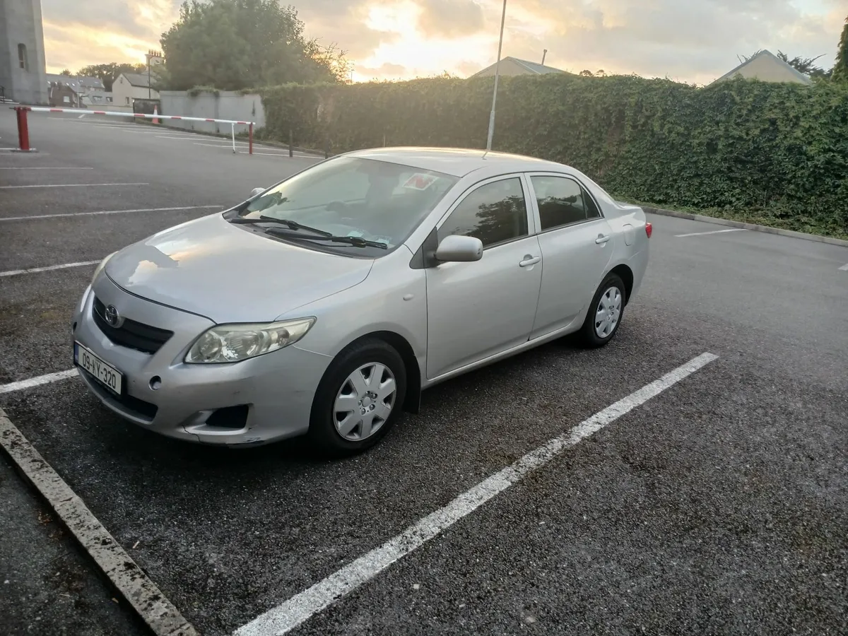Toyota Corolla 2009 - Image 3