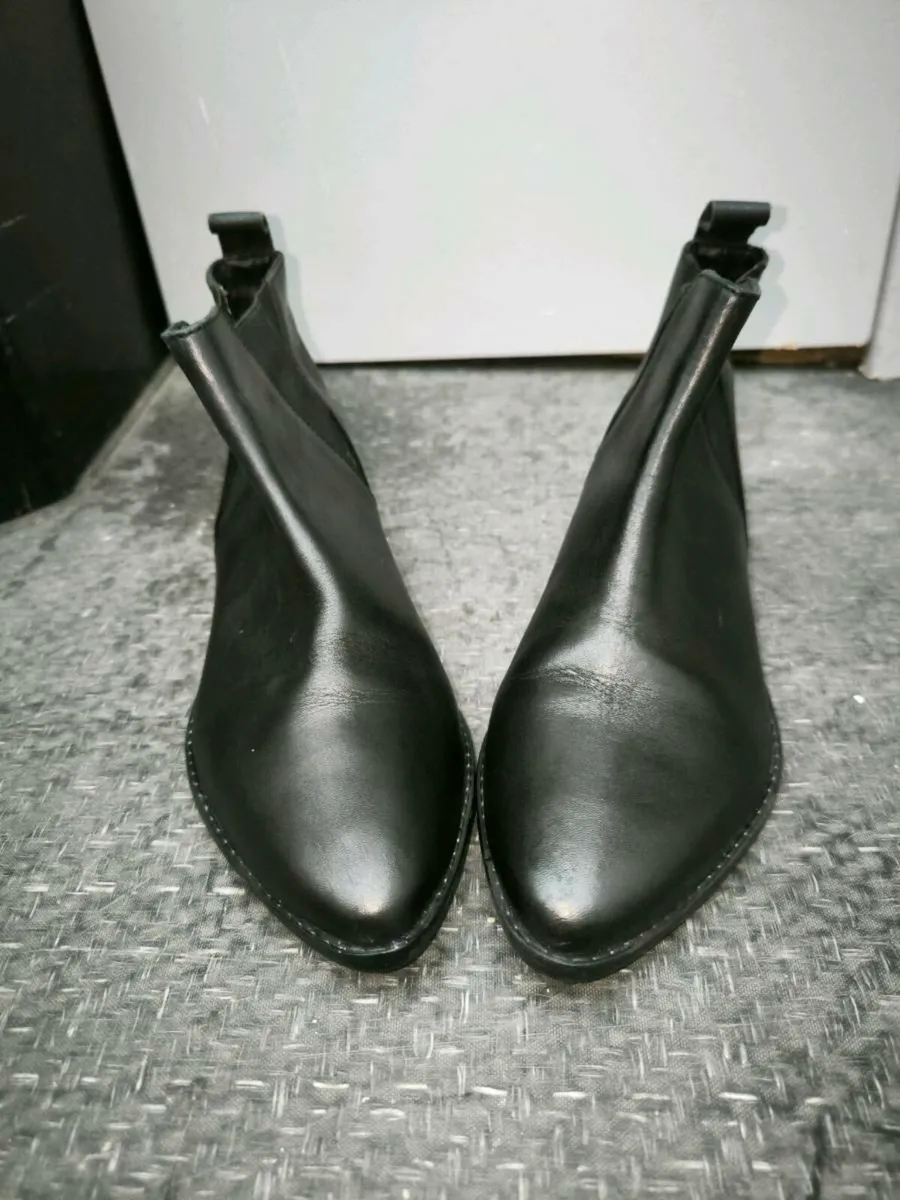 Shoes - Image 1