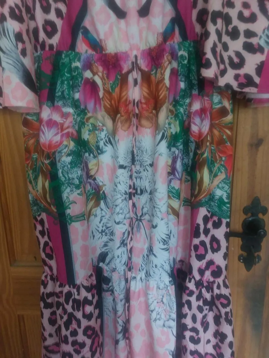 Giffniseti floral maxi dress size 2XL (free post) - Image 3
