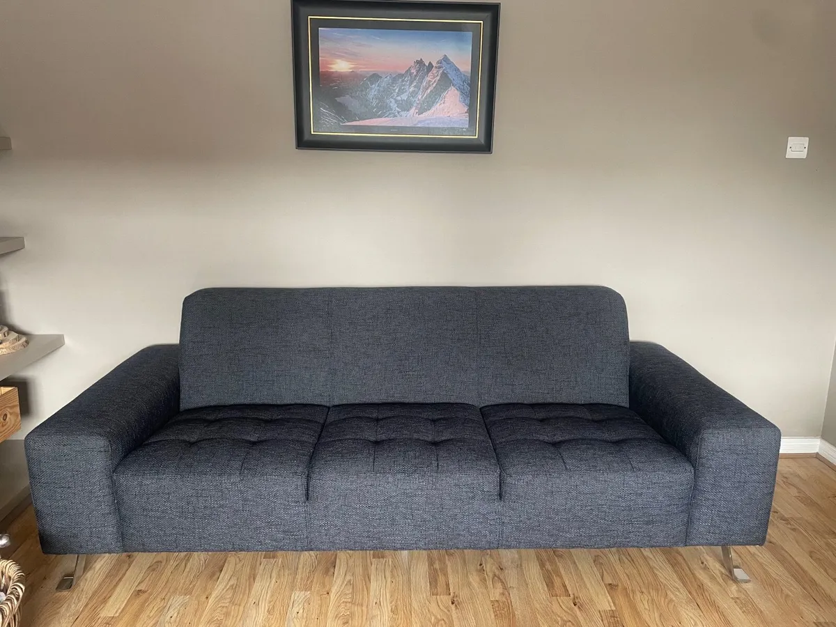 Large Modern 3 Seater Sofa - Image 1