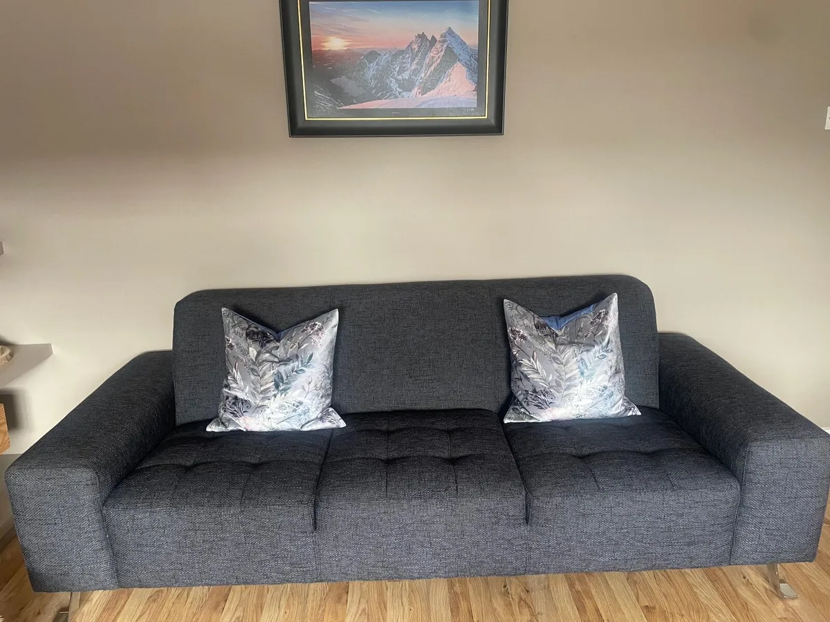 Large Modern 3 Seater Sofa - Image 2
