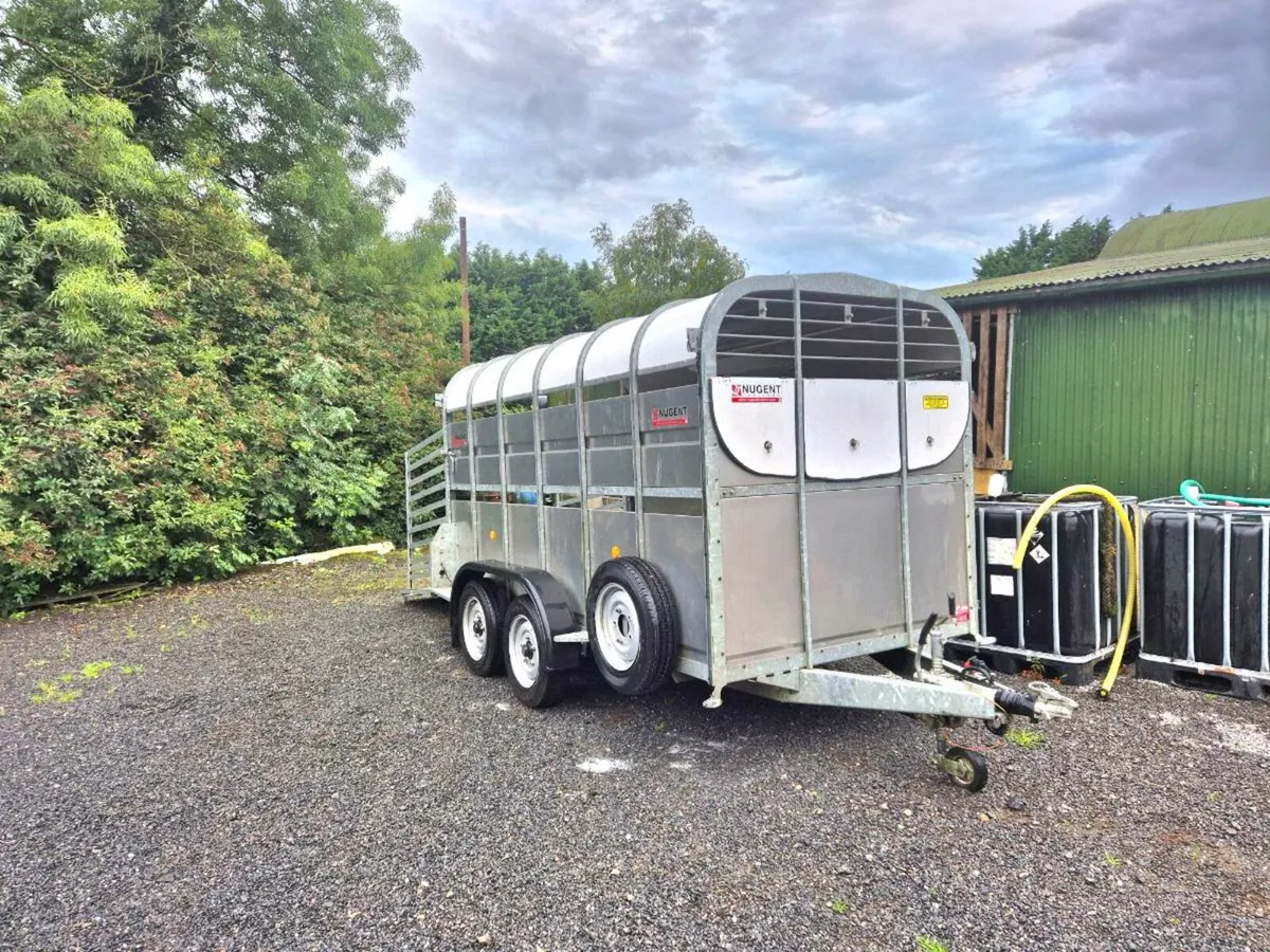 Cattle trailer - Image 1