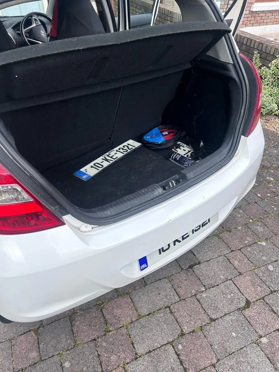 2010 Hyundai i20 - Image 3