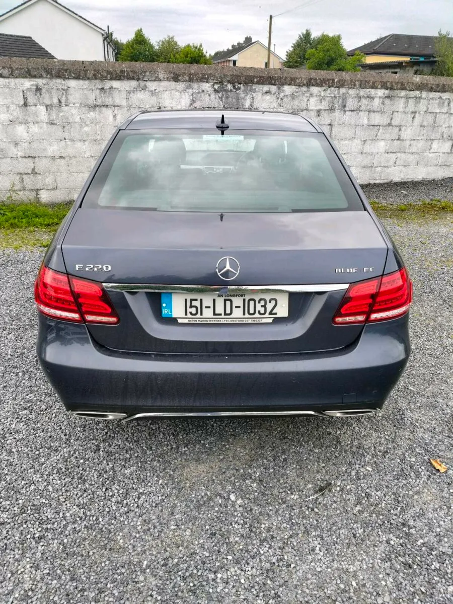 2015 Mercedes E220 - Image 3