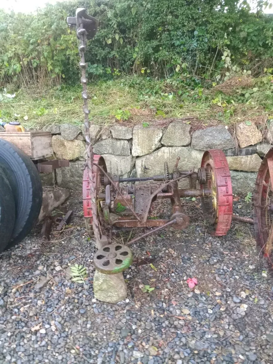 Mowing machine and ploughs - Image 4