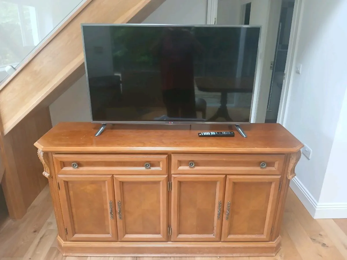 Tv - Image 1