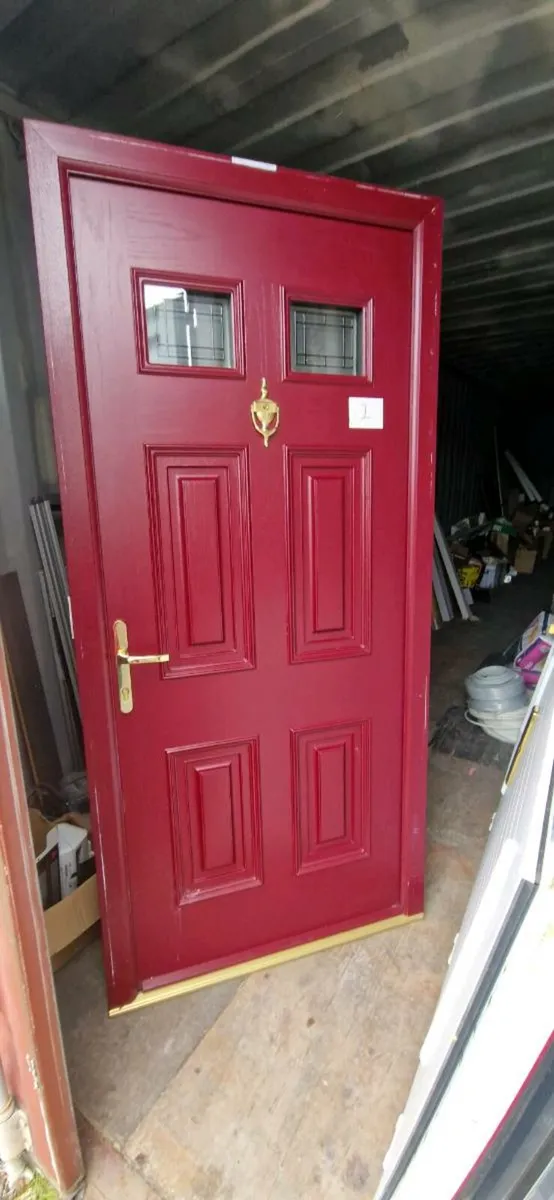 Front door - Image 2