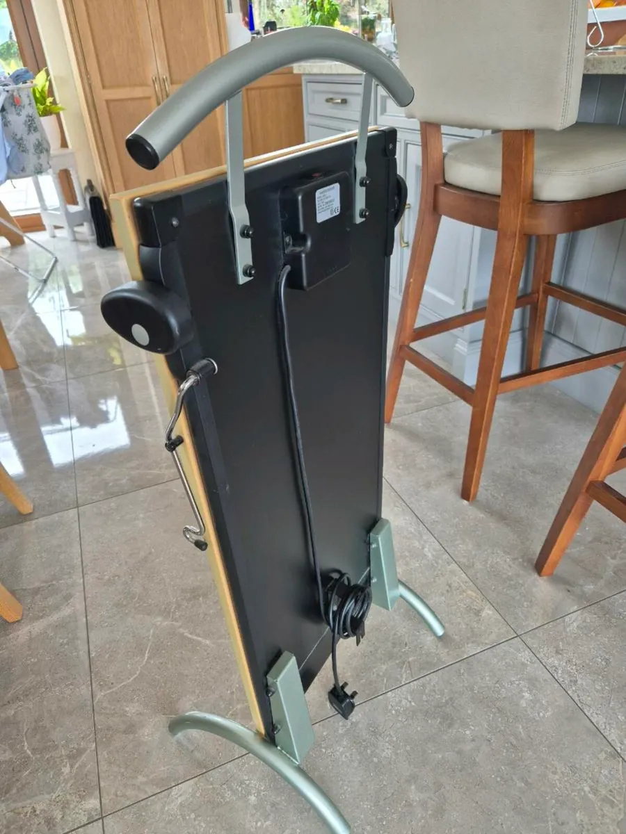 Trouser Press - Image 2