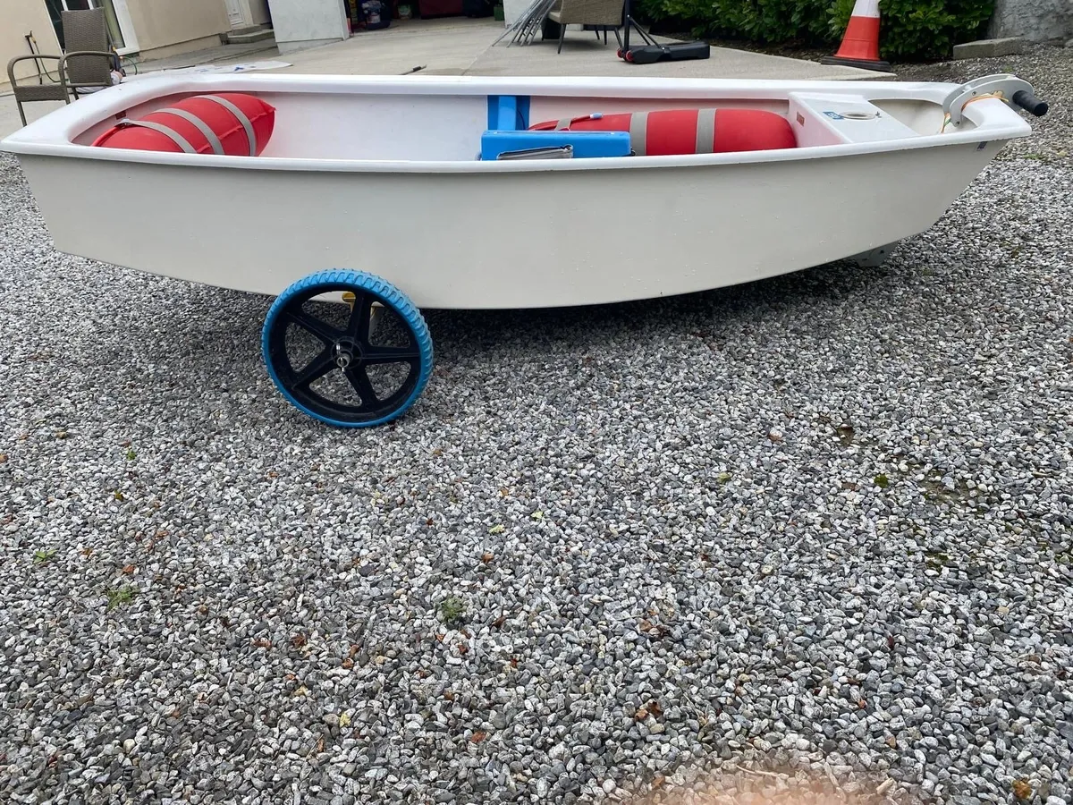 Optimist Dinghy - Image 3