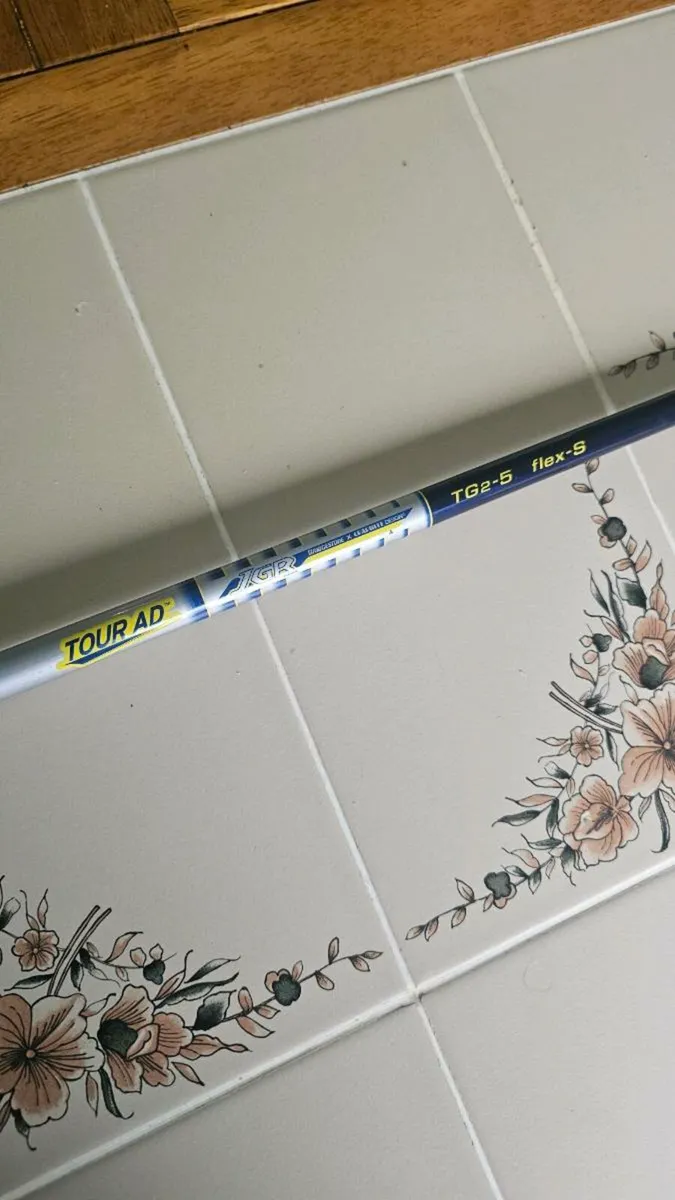 Tour Ad graphite design driver shaft - Image 1