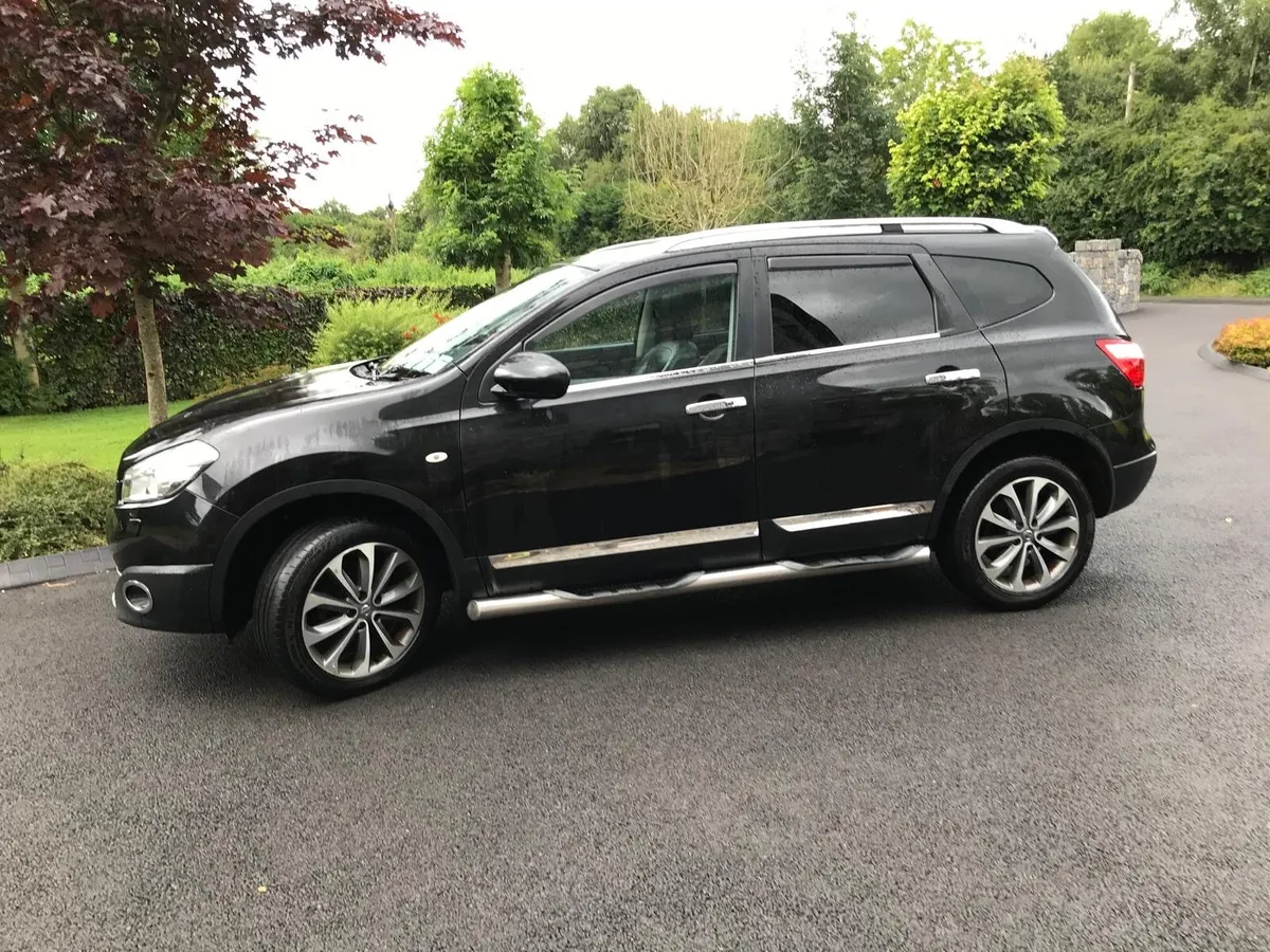 Nissan Qashqai+2 2011 - Image 1