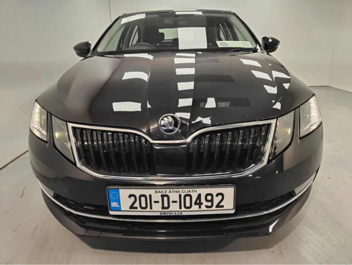 Skoda Octavia Style 1.6 TDI 115HP 4DR - Image 2