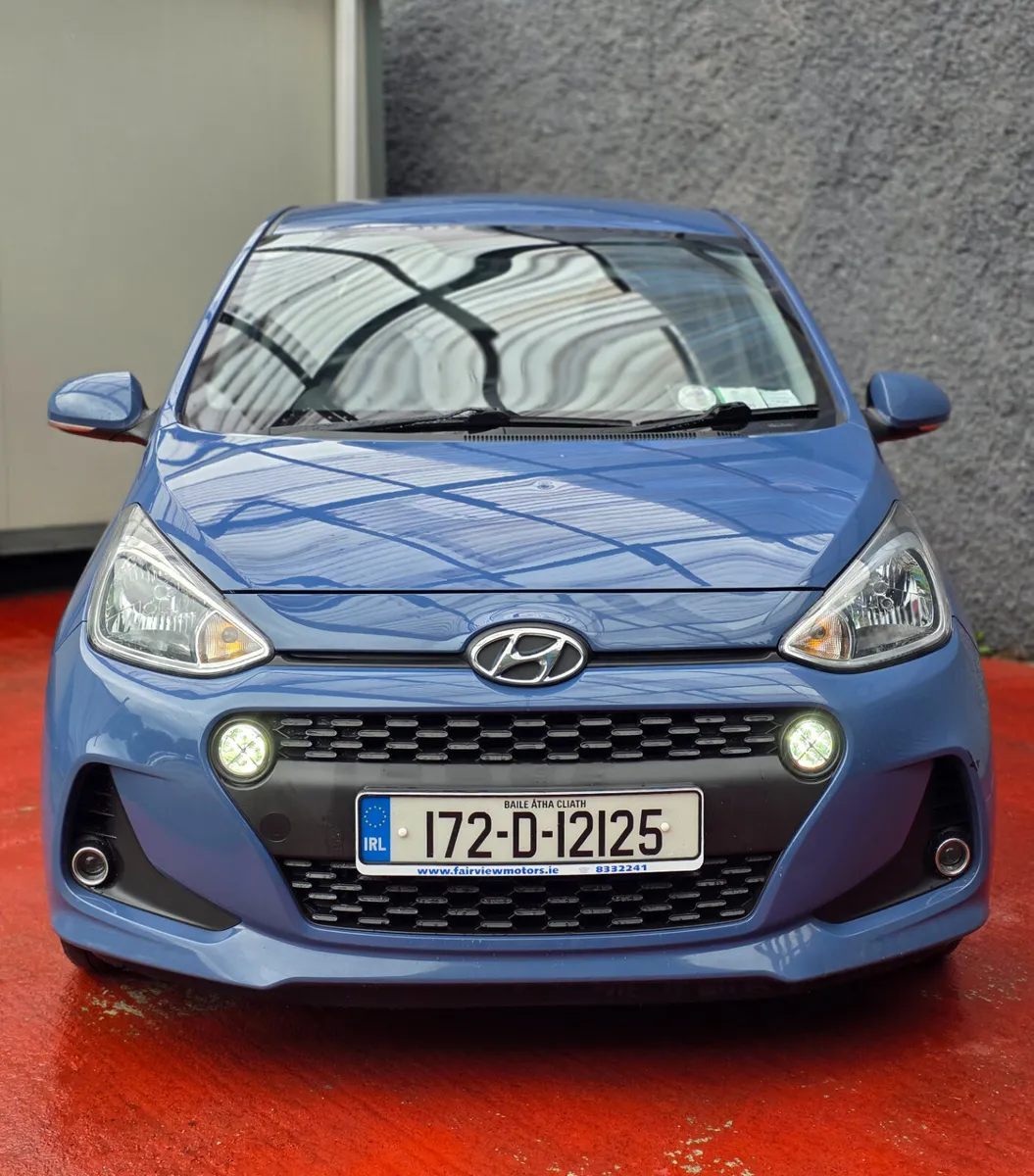 2017 Hyundai i10 1L Deluxe 112Km 1 Owner - Image 2