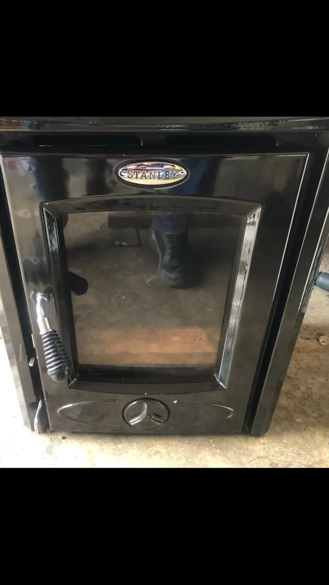 Stanley Cara Boiler Stove - Image 1