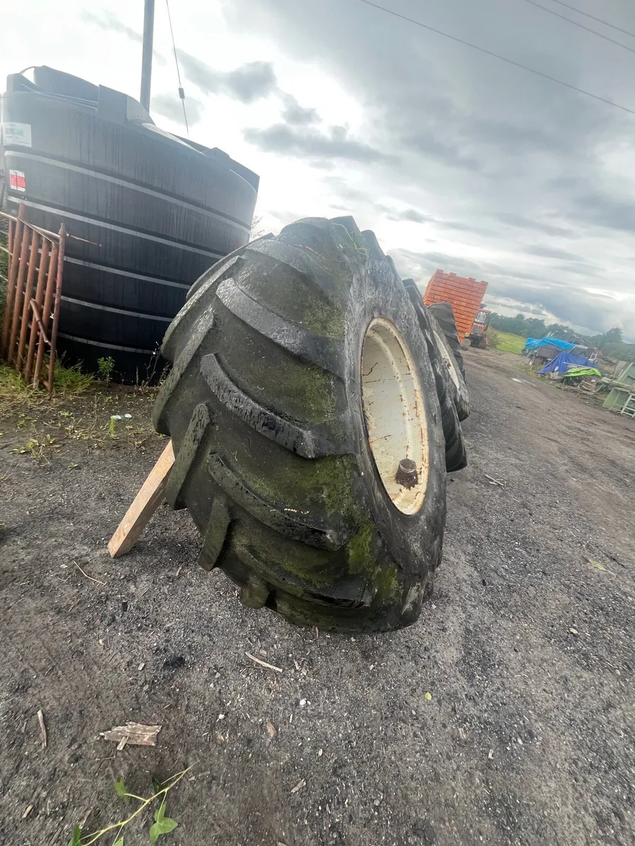 Ford Tyres and rims - Image 4