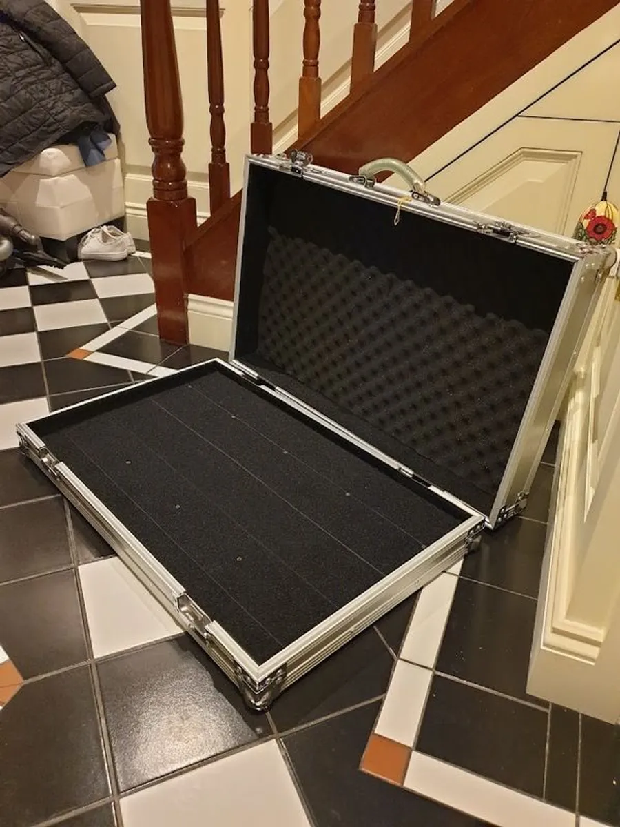 Warwick Rockcase RC-23020-SA Prtofessional Flight Case - Image 4