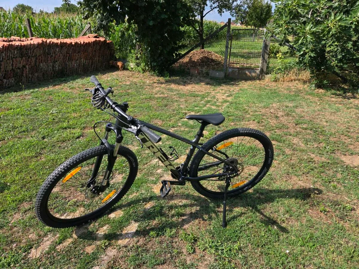 Trek Marlin 5 MTB - Image 2
