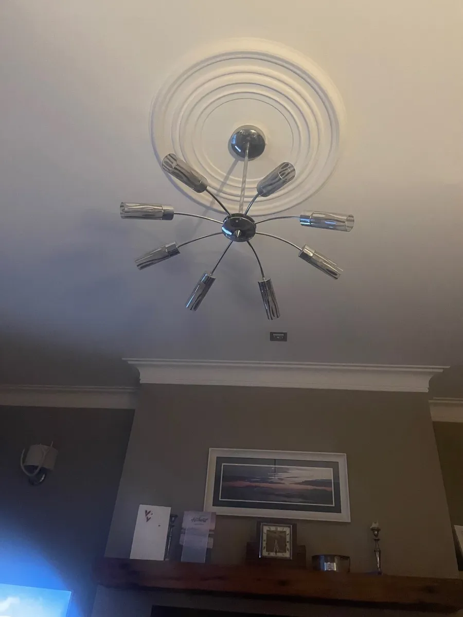 Light fitting - Image 1