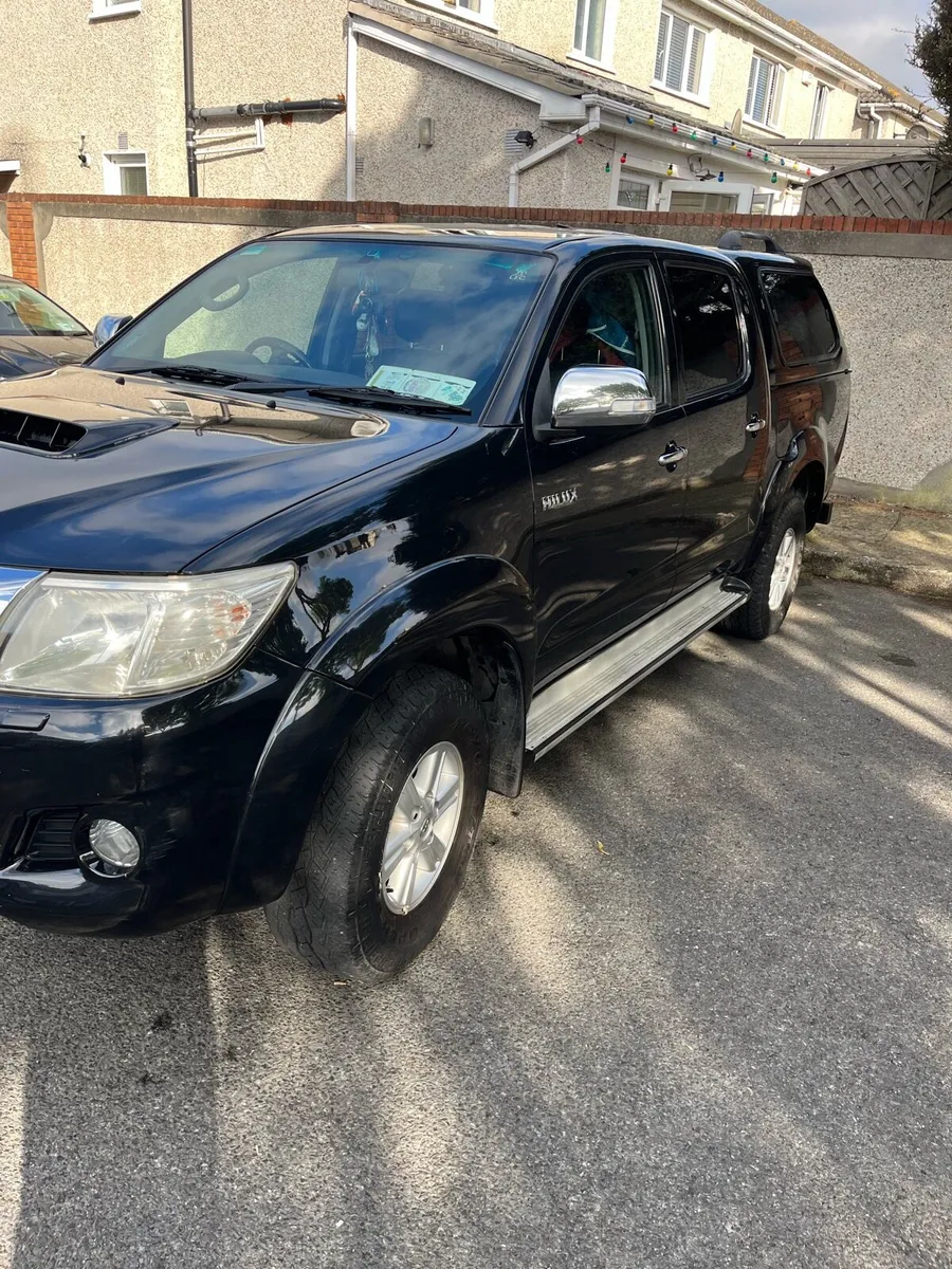 Hilux jeep - Image 3