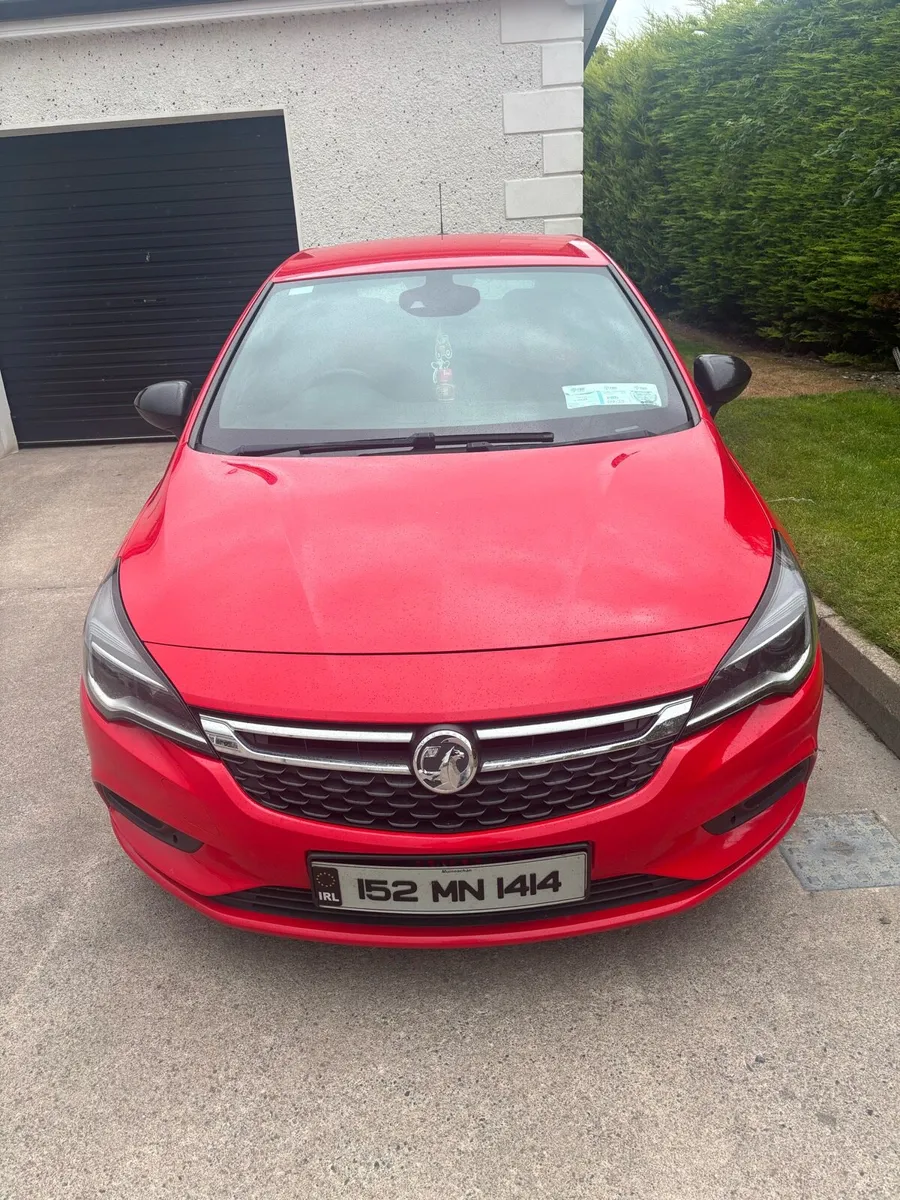 152 Vauxhall Astra SRI 1.6 - Image 1