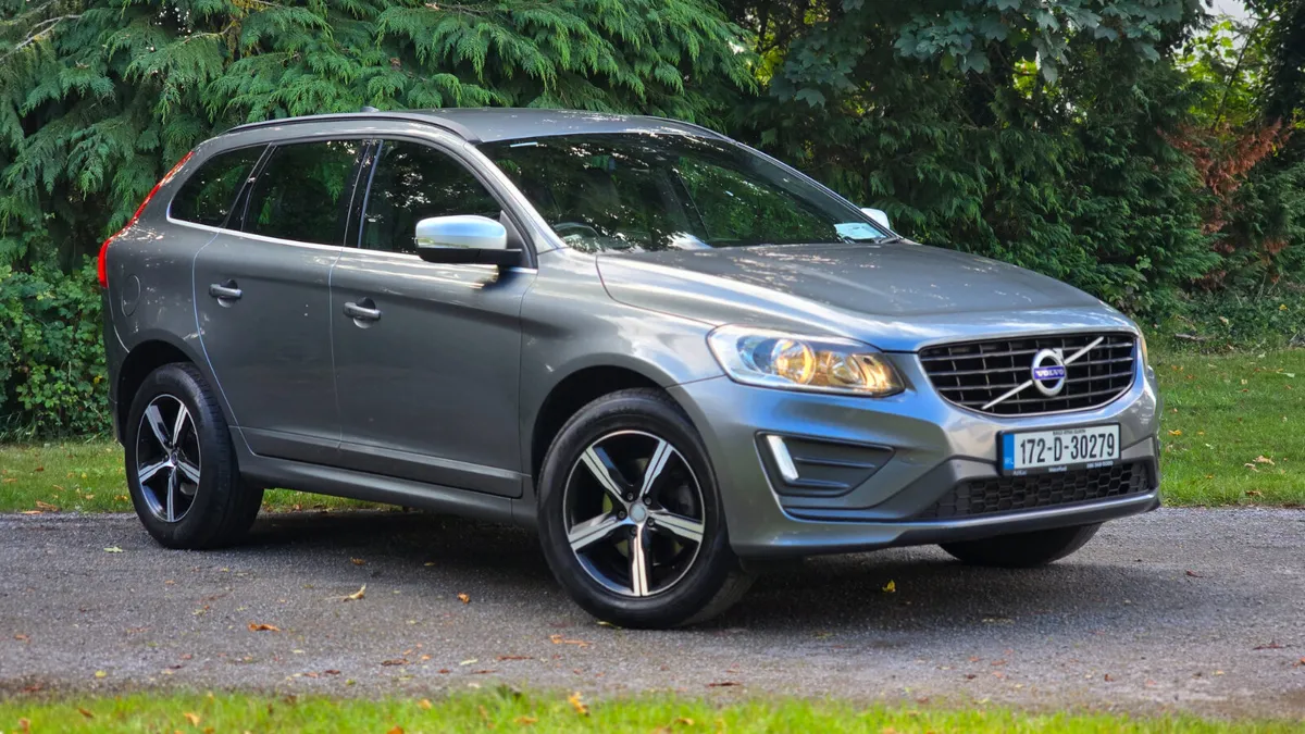 2017 Volvo XC60 2.0 R DESIGN 190BHP D4 - Image 2