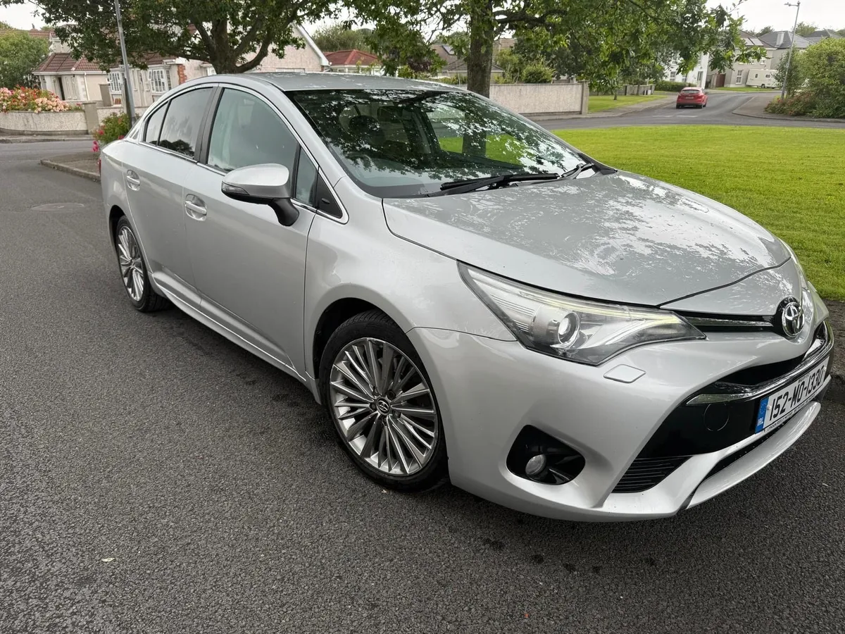 ⭐️2015 Toyota Avensis 2.0 Diesel Luna Model⭐️ - Image 2