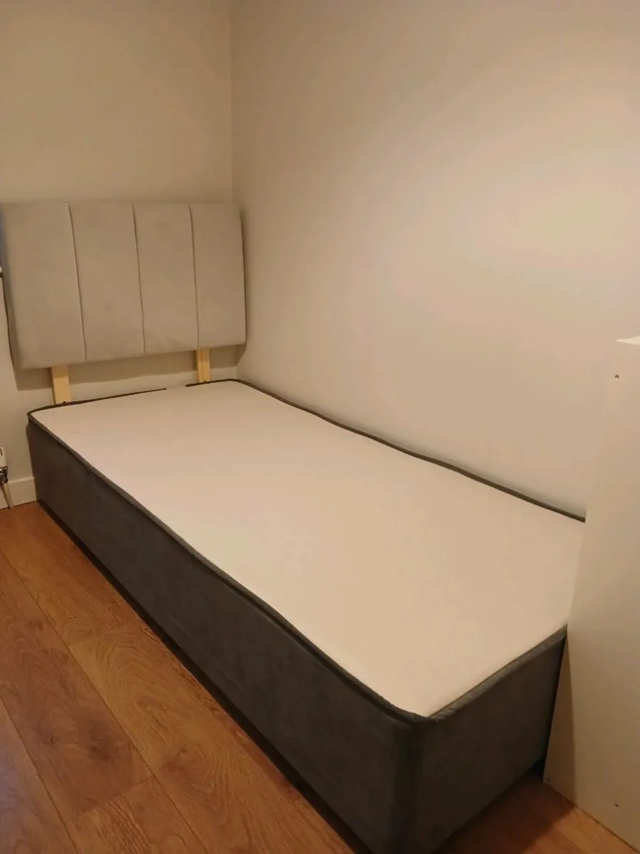 Single Bed with Headboard - Image 2