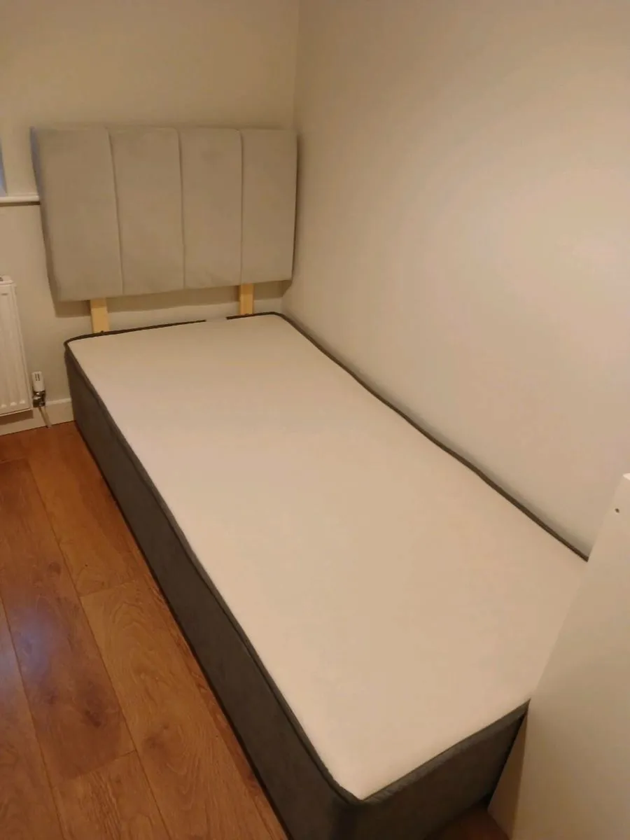 Single Bed with Headboard - Image 3
