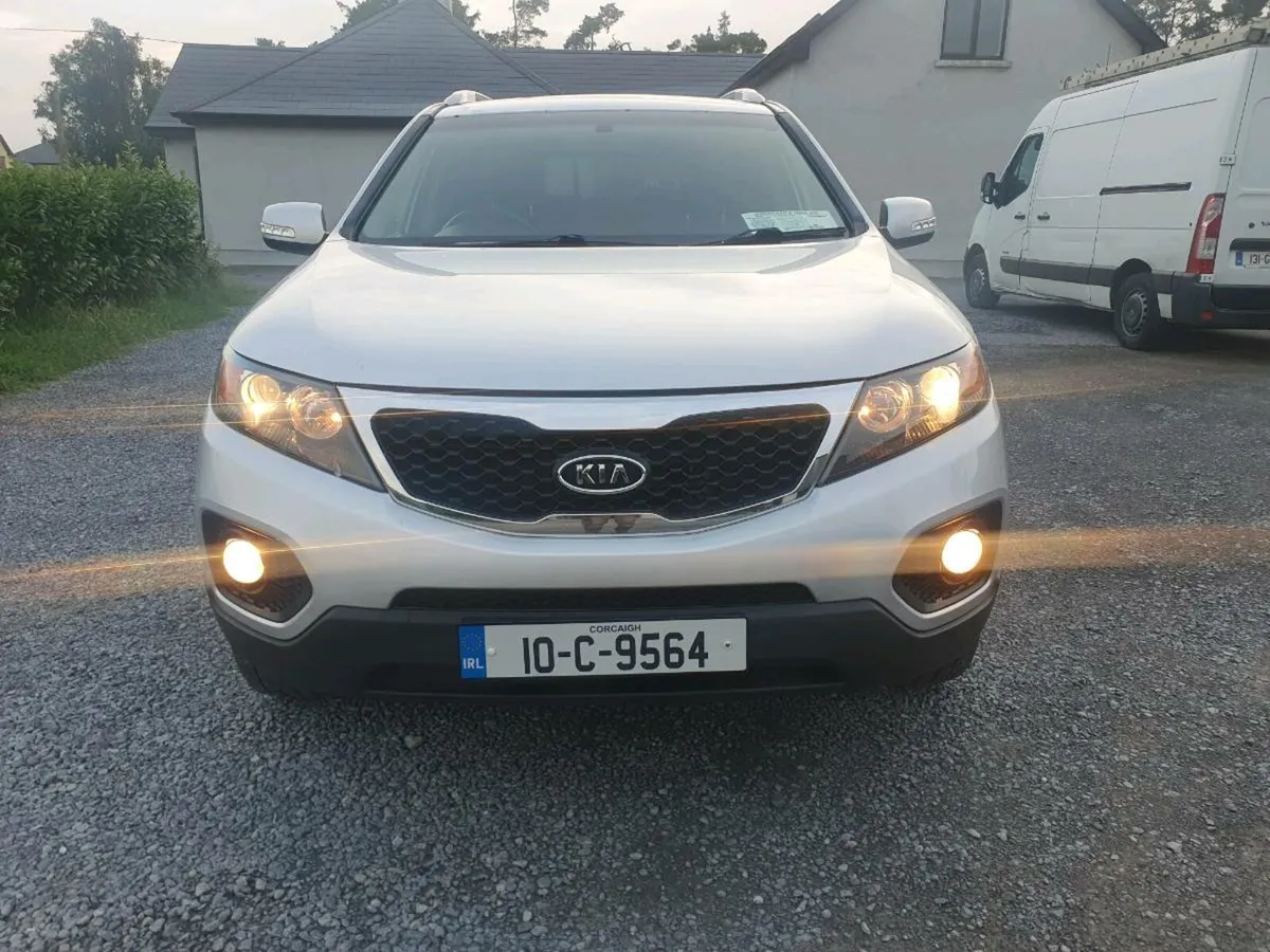 Kia Sorento - Image 1