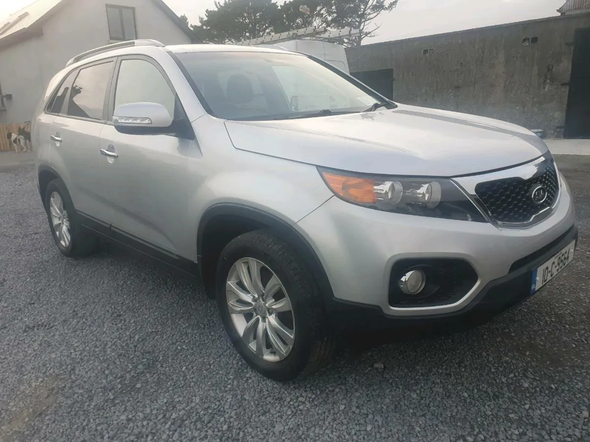 Kia Sorento - Image 2