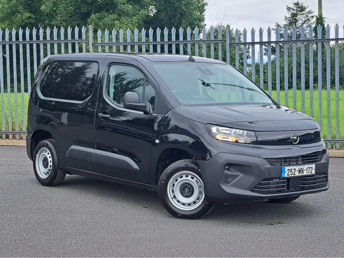 Opel Combo Komfort 1.5td 100BHP L1h1 - Image 2