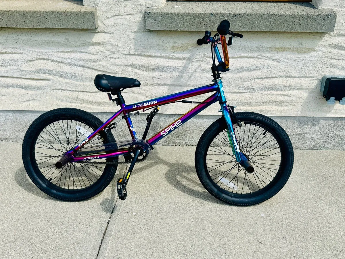 Kids bike - Image 1