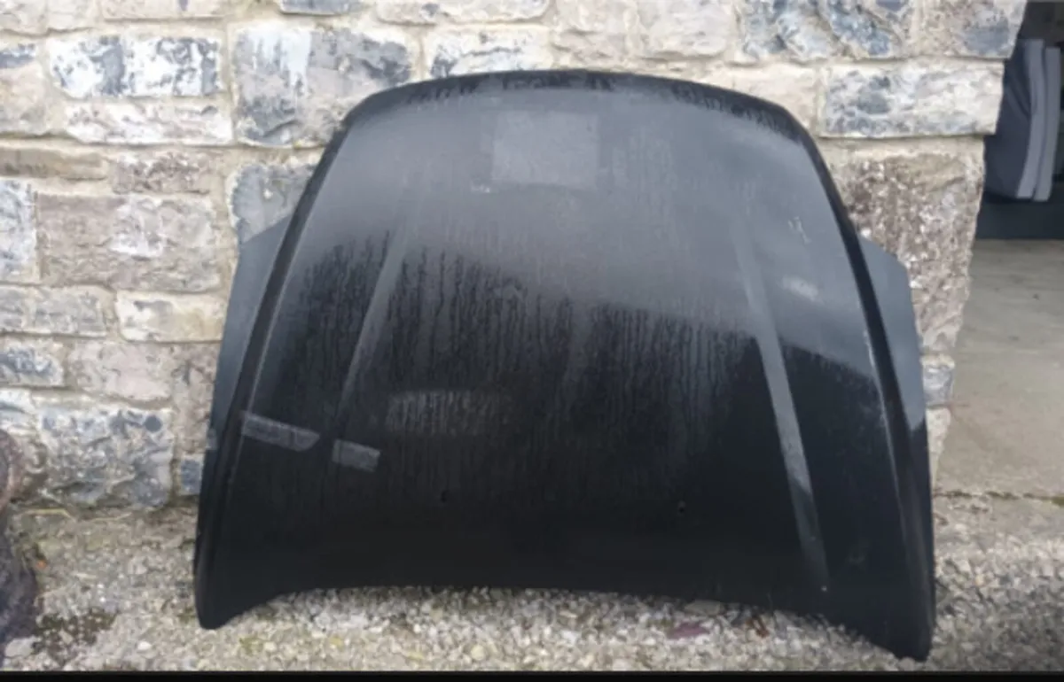 Car part - Image 1